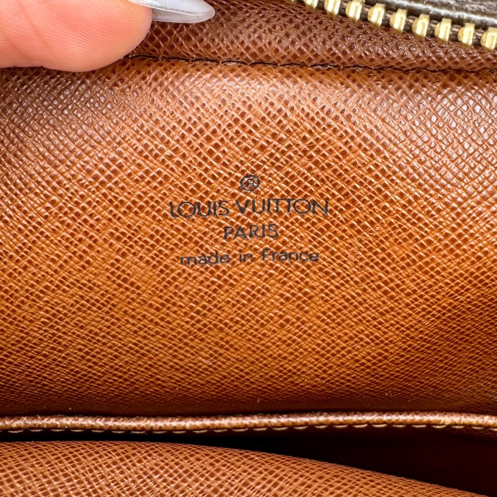 Louis Vuitton LV Monogram Danube 15 Crossbody Camera Bag Brown Tan SL0044 - Picture 5 of 16